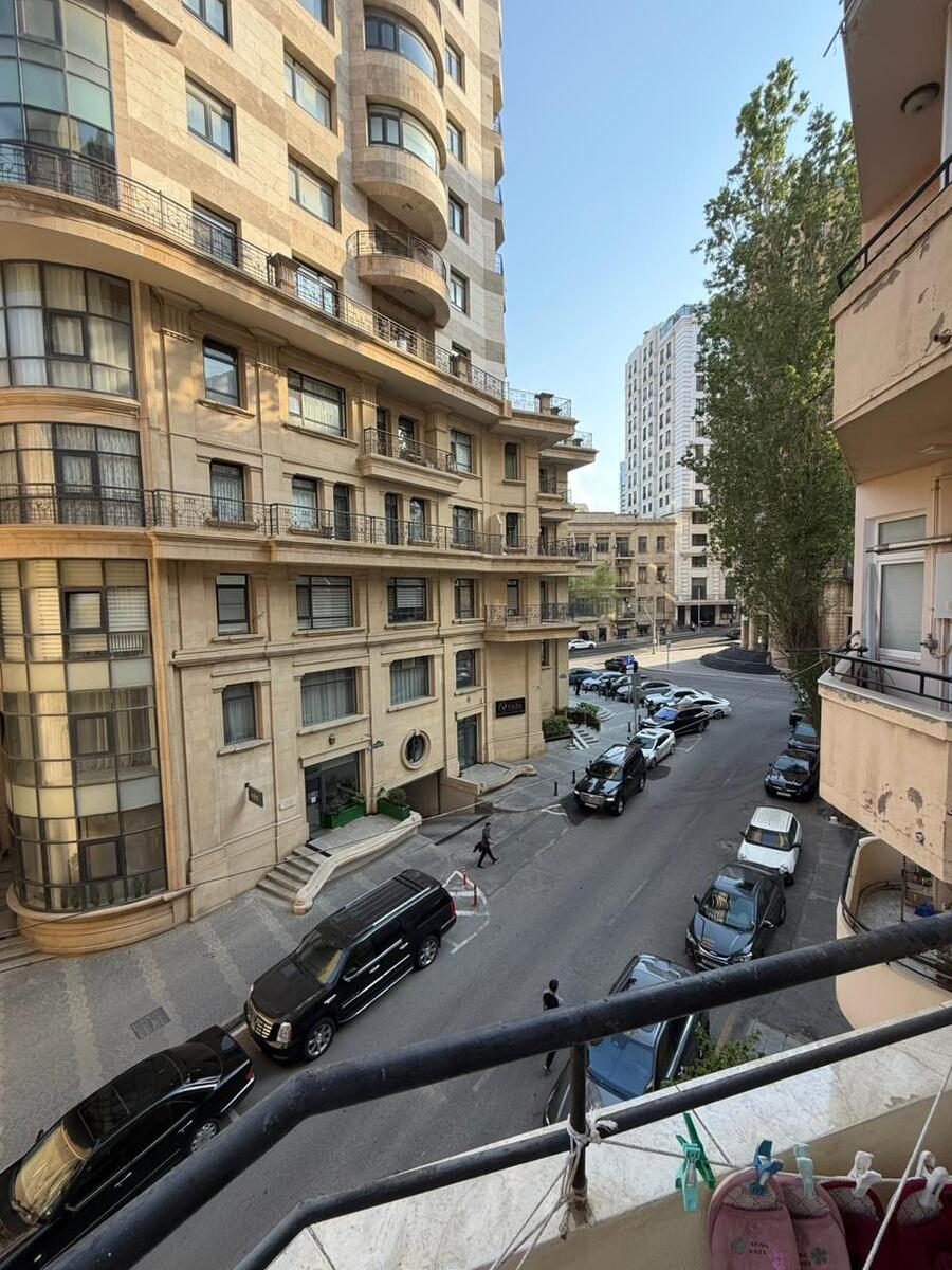 Satılır 4 otaqlı yeni tikili 141 m² — Mənzil, Bakı (9)