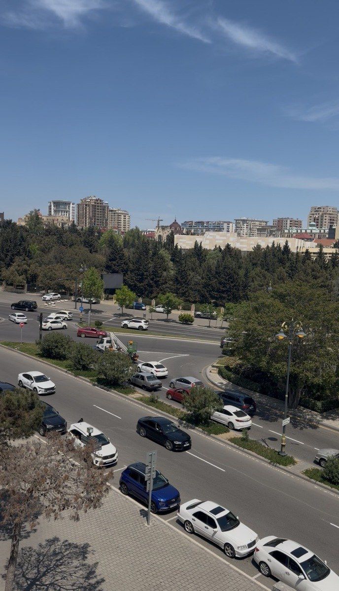 Satılır 2 otaqlı köhnə tikili 50 m² — Mənzil, Bakı (2)
