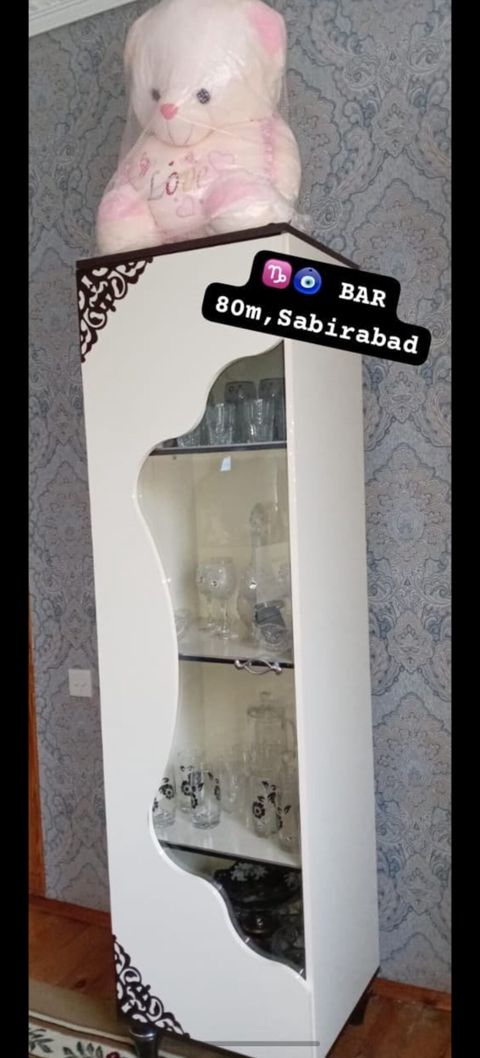 BAR vitrin dolabı — Sabirabad Qiymət: 80m (şəkildə göstərildiyi kimi) — Şirvan