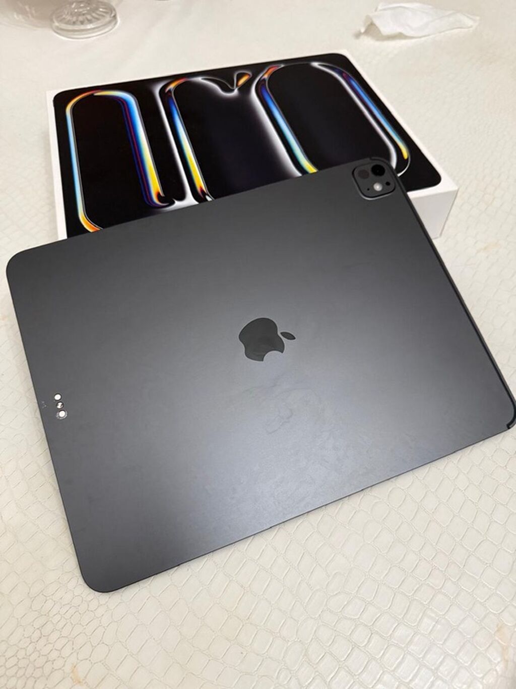 Apple iPad Pro 13 256gb(M5)+ Magic Keyboard (qara)original) Pil-99faiz — Apple, Bakı (3)