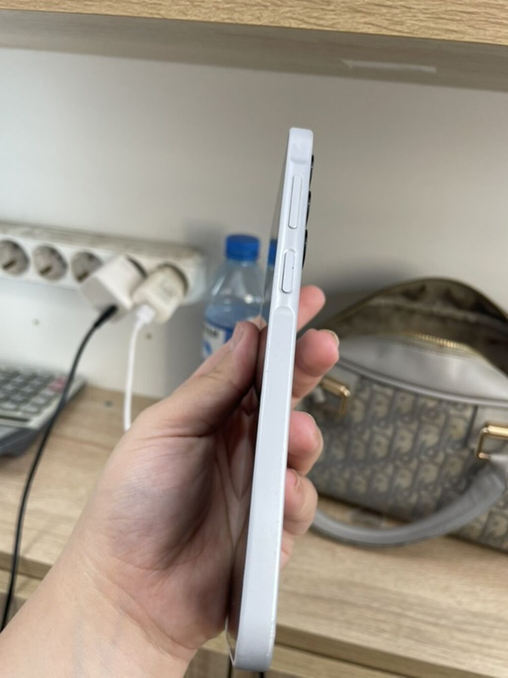 Samsung Galaxy A16, 128 GB, rəng - Ağ, Zəmanət, Sənədlərlə — Samsung, Bakı (2)