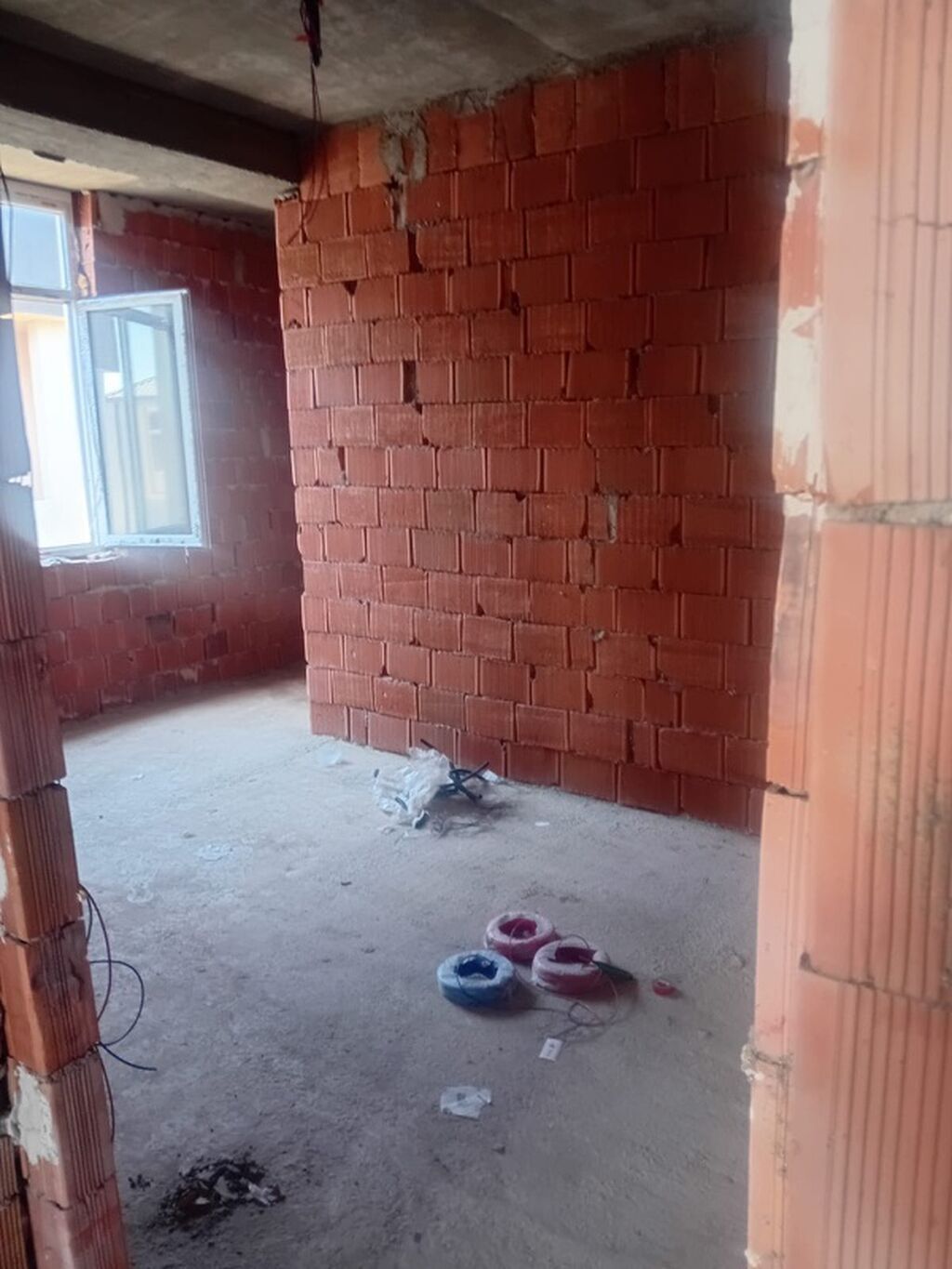 Satilir 3 otaqli yeni tikili 77.15m Binəqedi q. Sahibinden birbaşa — Elektrikçi xidmətləri, Masazır (4)