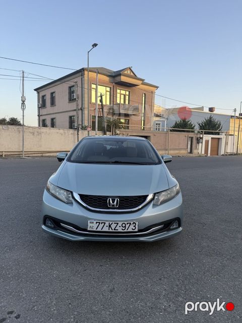 Honda Civic, 1.5 L, 20 kWh, 2014 il, 313 000 km