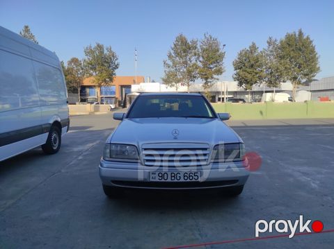 Mercedes C 220, 2.2 L, 1996 il, 350 000 km