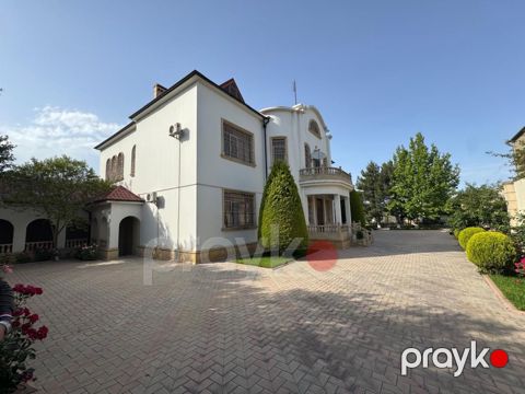 Satılır 6 otaqlı həyət evi/bağ evi 450 m²
