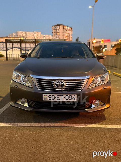 Toyota Camry, 2.5 L, 2014 il, 241 000 km