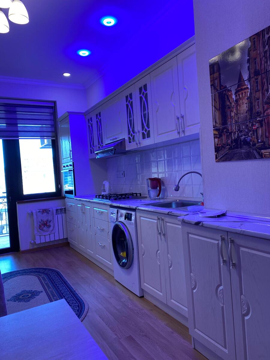 İcarəyə verilir 2 otaqlı yeni tikili 100 m² — Mənzil, Bakı (10)