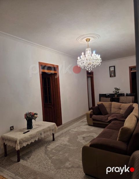Satılır 5 otaqlı həyət evi/bağ evi 160 m²