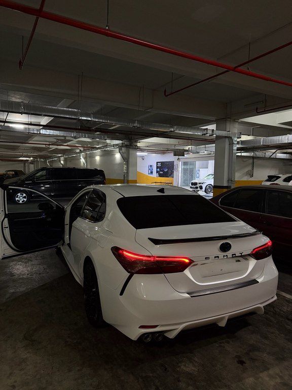 Toyota Camry, 2.5 L, 1.6 kWh, 2023 il, 58 000 km — Avtomobillər, Bakı (4)