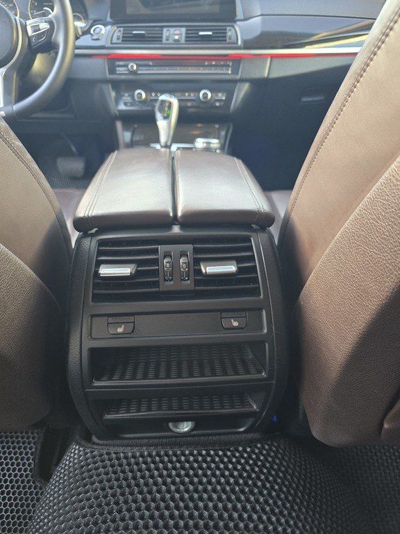 BMW 528, 2.0 L, 2014 il, 250 000 km — Avtomobillər, Bakı (11)