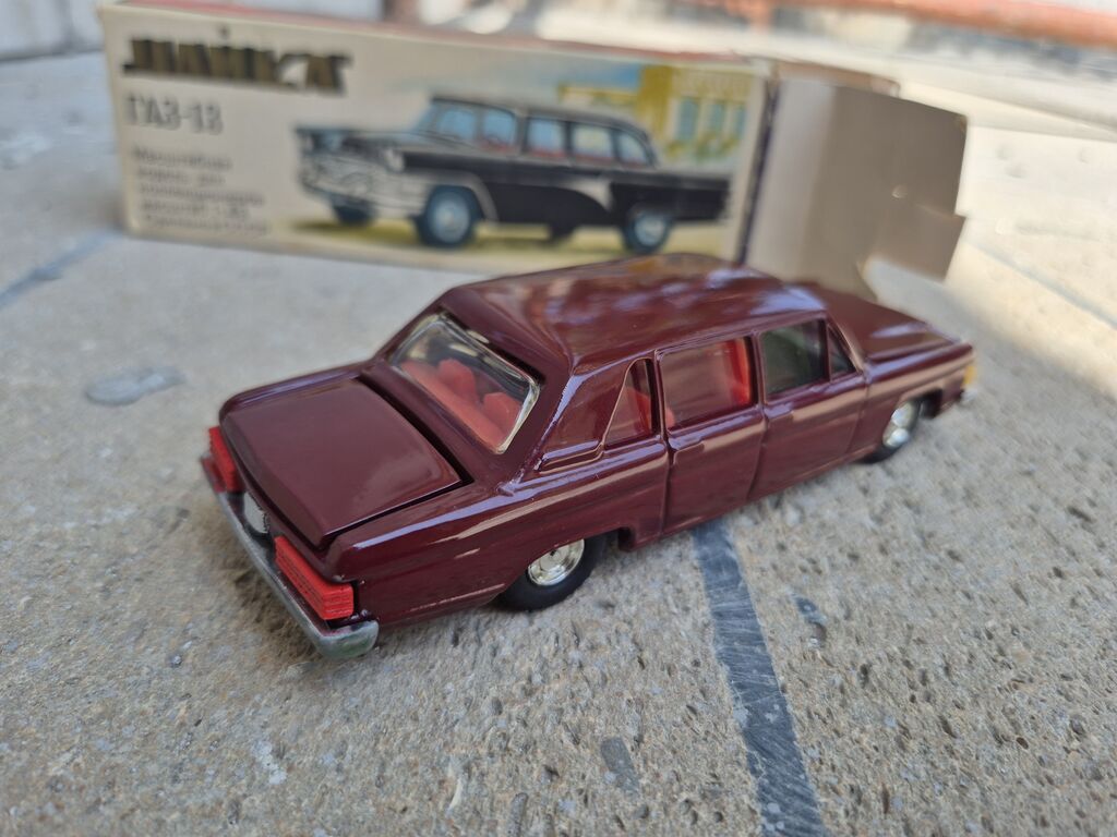 Model avtomobil – “Çayka” GAZ-13 (Made in Ussr) - Miqyas: təxmini — Modellar, Bakı (8)