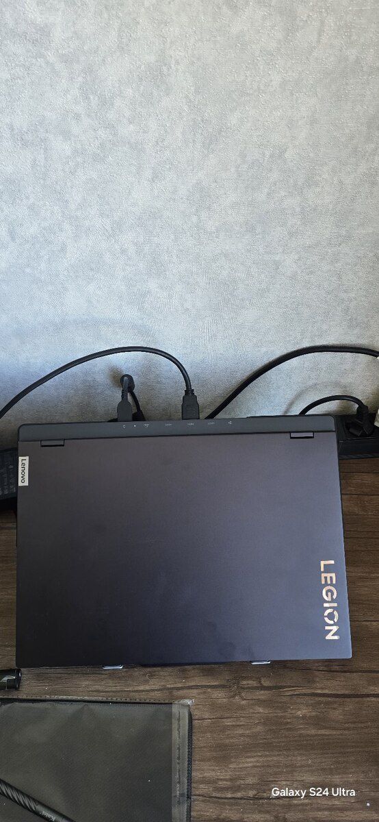 Lenovo Legion Pro 7 16IRX8H RTX 4080 12GB i9 hx — Noutbuklar, Bakı (2)