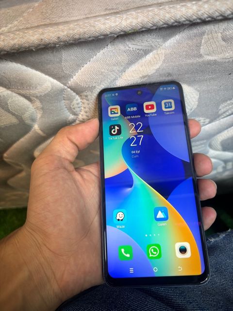 Tecno Spark Go 2024 Gravity Black 128GB/4GB — Bakı