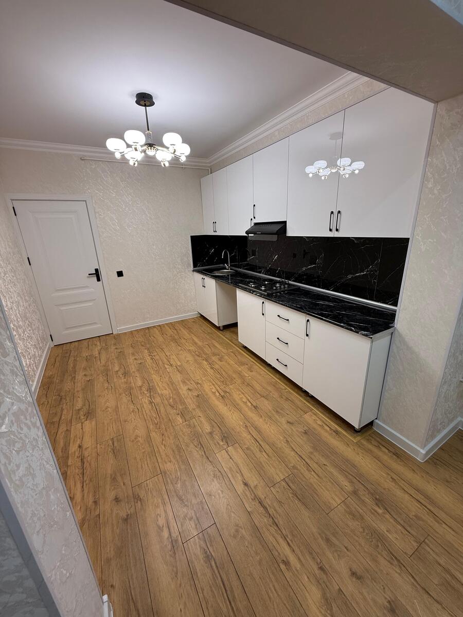 Satılır 2 otaqlı köhnə tikili 83 m² — Mənzil, Bakı (8)