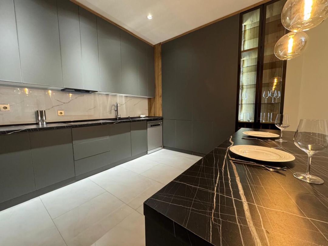 İcarəyə verilir 2 otaqlı yeni tikili 80 m² — Mənzil, Bakı (4)