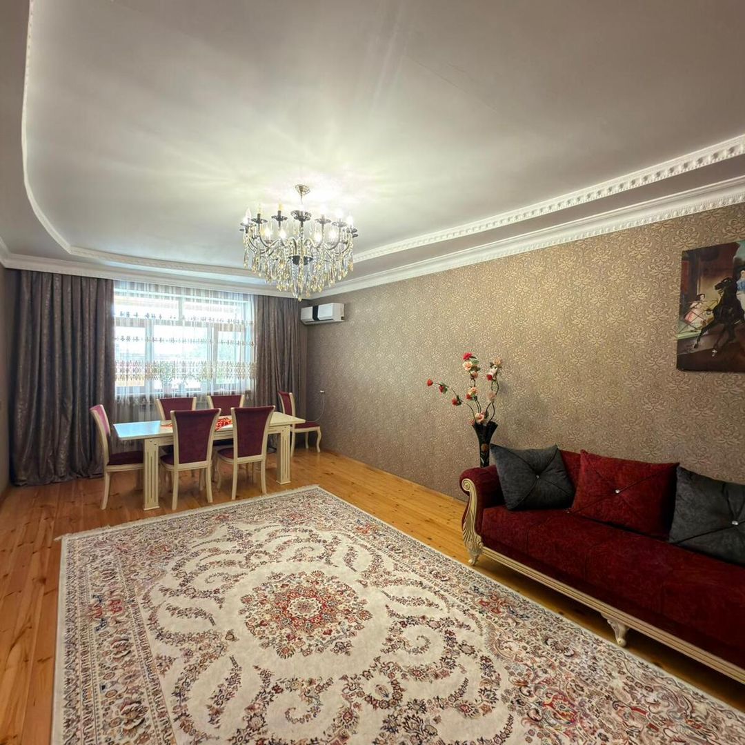 Satılır 5 otaqlı həyət evi/bağ evi 240 m² — Ev, villa, Bakı (8)