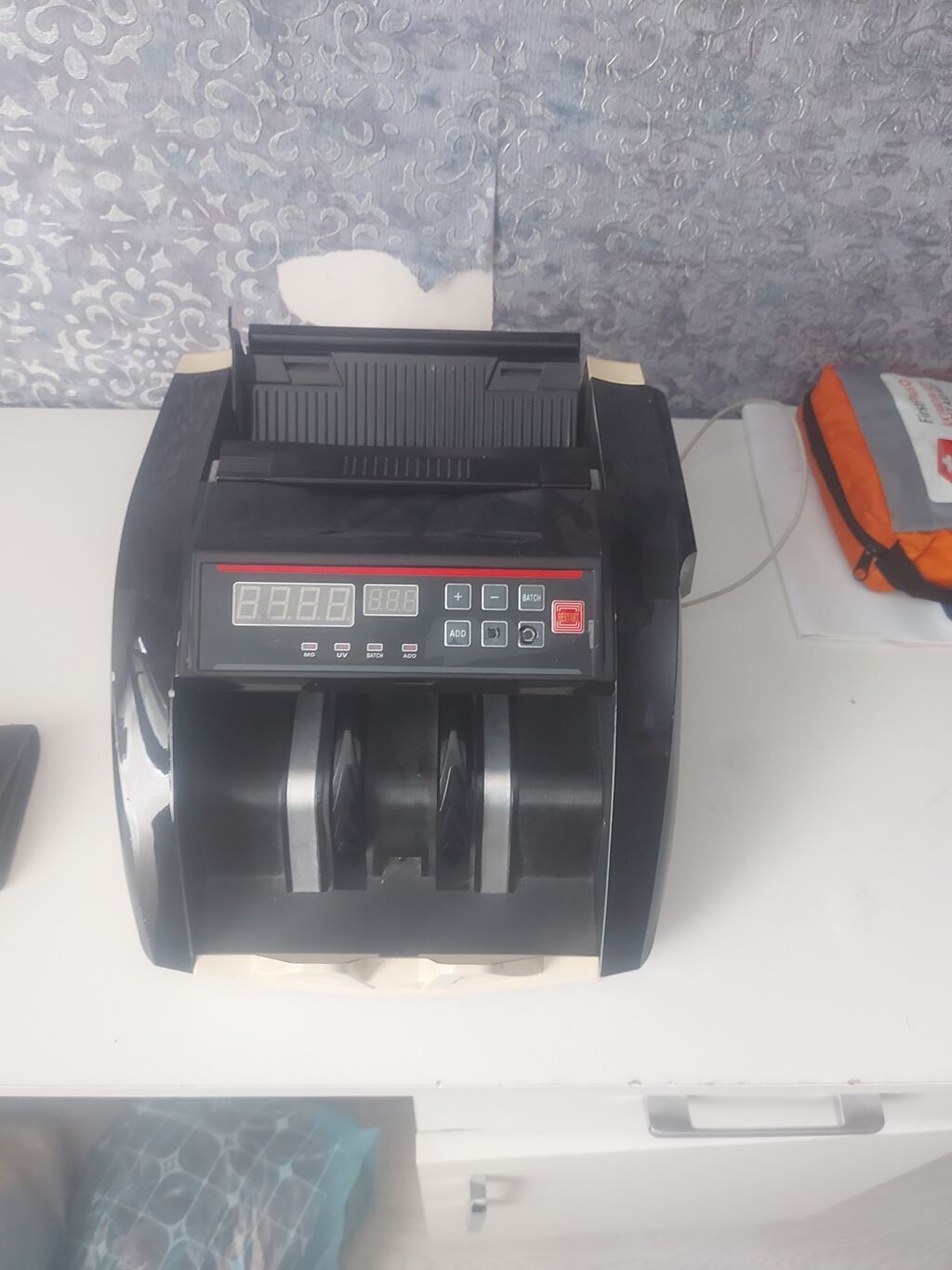 Pul sayğacı / banknot sayan aparat Xüsusiyyətlər: - Avtomatik sayma — Kassa avadanlığı, Bakı (2)