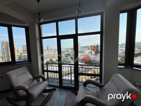 İcarəyə verilir 3 otaqlı yeni tikili 135 m²