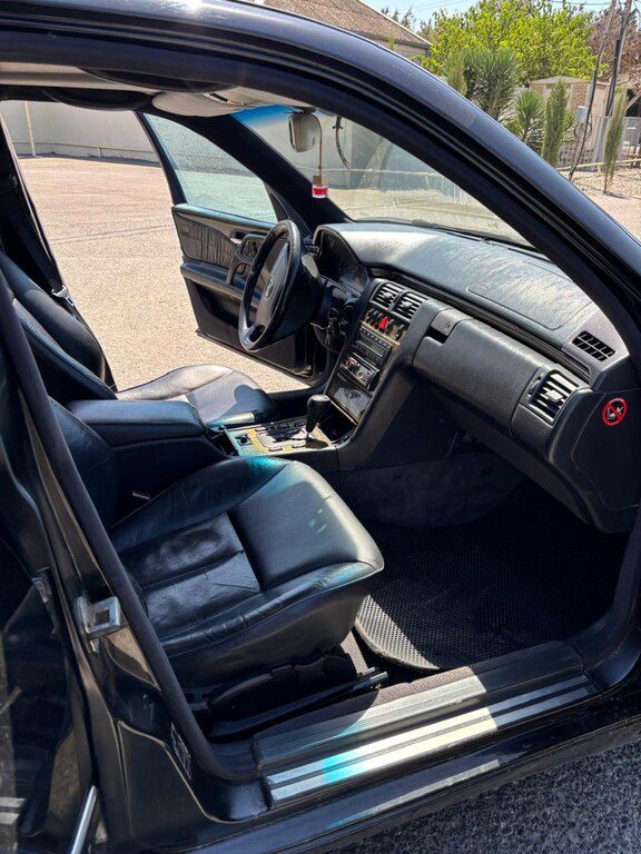 Mercedes E 280, 2.8 L, 1997 il, 376 251 km — Avtomobillər, Bakı (10)