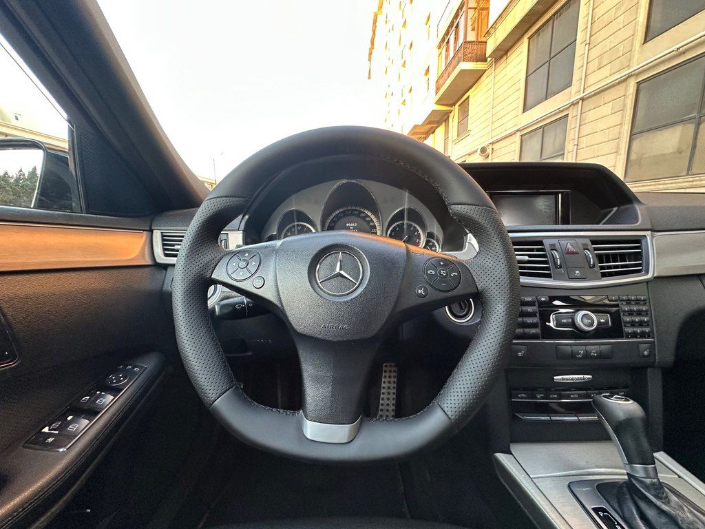 Mercedes E 250, 1.8 L, 2010 il, 187 241 km — Avtomobillər, Bakı (12)