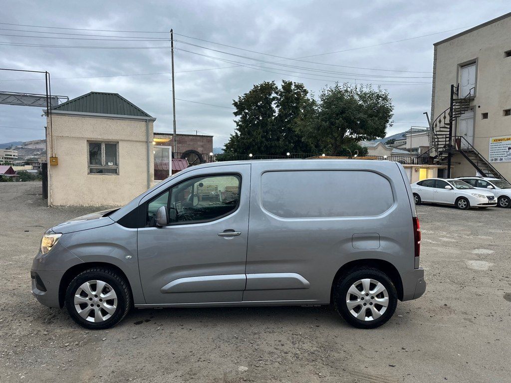 Opel Combo, 1.5 L, 2019 il, 345 000 km — Avtomobillər, Sumqayıt (4)