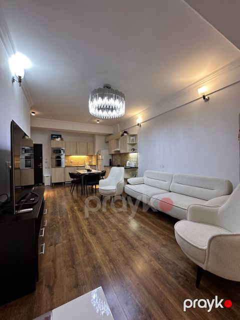 Satılır 2 otaqlı yeni tikili 60 m²