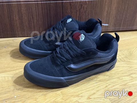 Original Vanslar Yenidir, Knu Skool gedir Qabarıq görünüşü var — Bakı