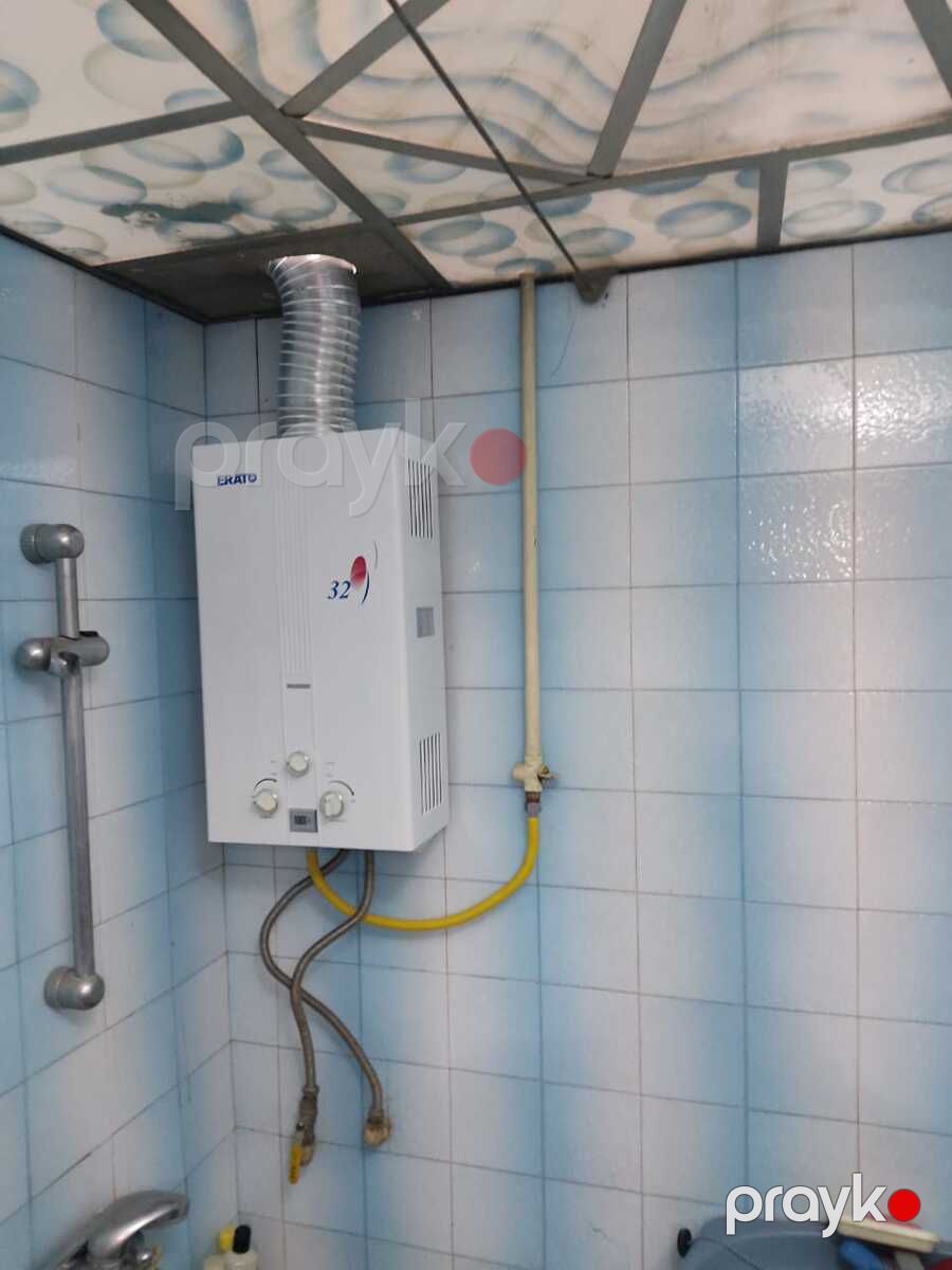 Satılır 4 otaqlı köhnə tikili 100 m² — Mənzil, Bakı (11)