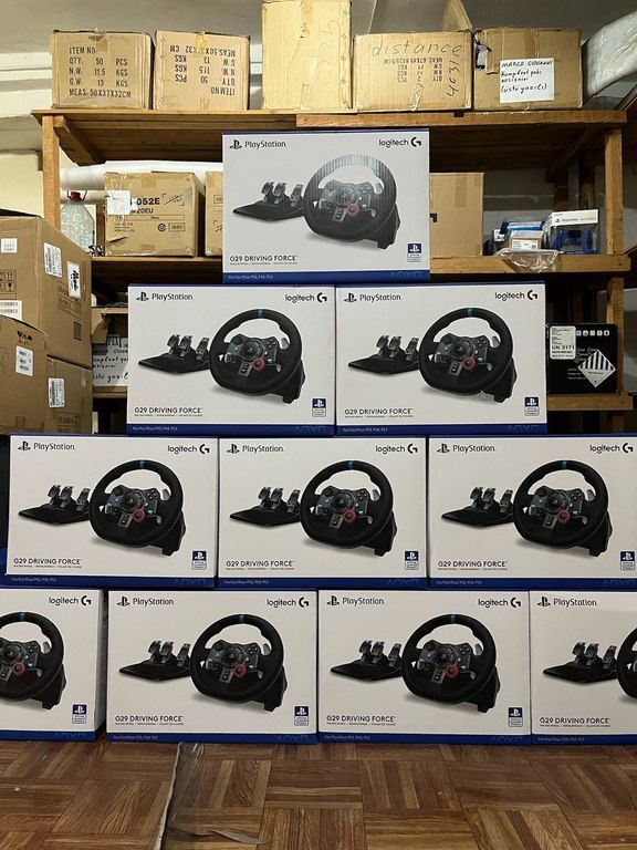 "Logitech G29" oyun sükanı — Oyunlar, konsollər və proqramlar, Bakı (3)