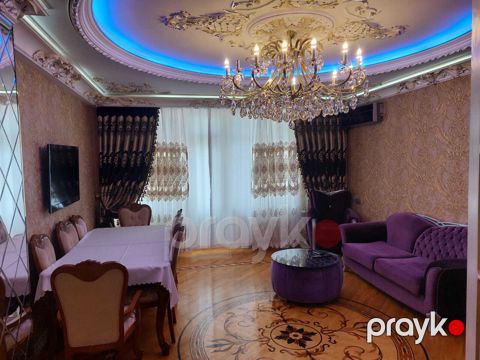 İcarəyə verilir 3 otaqlı yeni tikili 120 m²