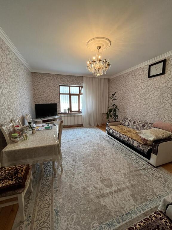 Satılır 4 otaqlı həyət evi/bağ evi 150 m² — Ev, villa, Bakı (3)