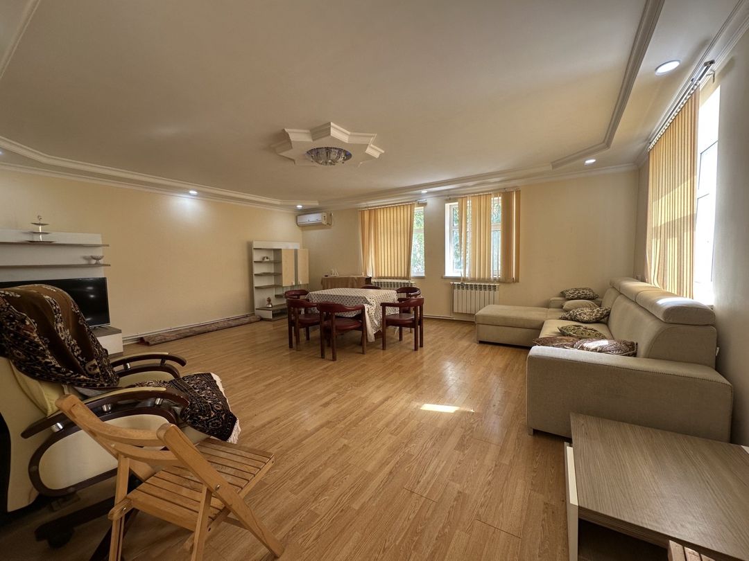 Satılır 5 otaqlı həyət evi/bağ evi 200 m² — Ev, villa, Bakı (5)