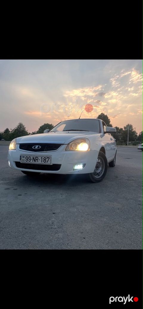 Lada Priora 2014. Bezkraskadır, İdeal vəziyyətdədir
