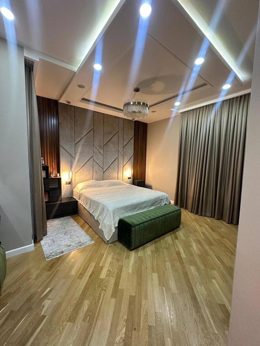 İcarəyə verilir 3 otaqlı yeni tikili 160 m² — Mənzil, Bakı (8)