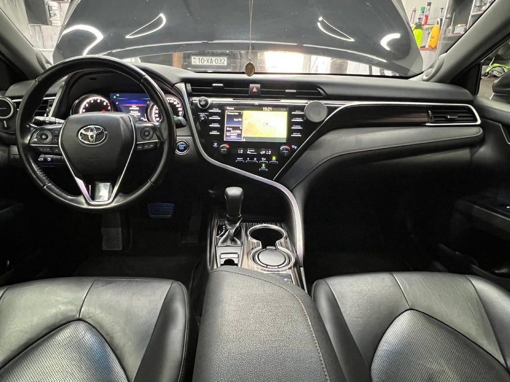 Toyota Camry, 2.5 L, 2018 il, 205 000 km — Avtomobillər, Gəncə (5)