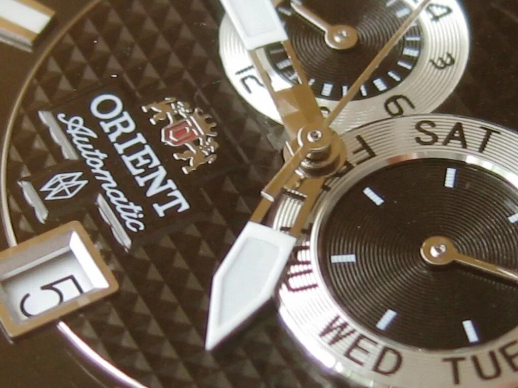 Qol saatı "Orient Elite Sapphire Automaric FETH0H001B" — Şəxsi əşyalar, Bakı (2)