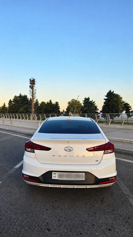 Hyundai Avante, 1.6 L, 2018 il, 167 240 km — Avtomobillər, Bakı (7)