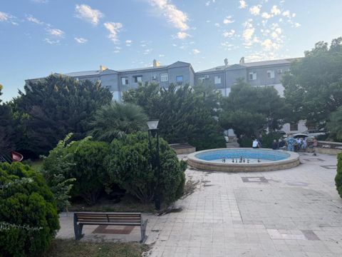 Satılır 2 otaqlı köhnə tikili 57 m² — Bakı