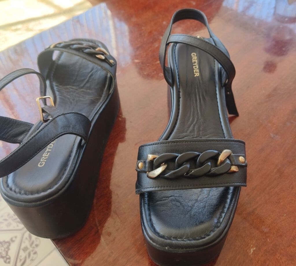Məhsul: Qadın ayaqqabıları – 2 model 1) Greyder platforma sandal — Sandal, Gəncə (2)