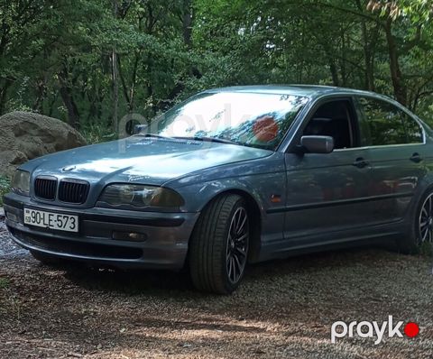 BMW 320, 2.2 L, 2000 il, 350 000 km