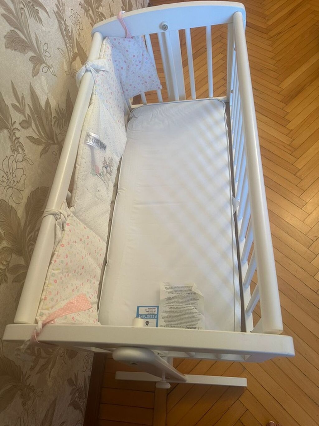 Beşik tipli yelləncək uşaq çarpayısı - Material: möhkəm ağ ağac — Bəşikləri, Bakı (5)