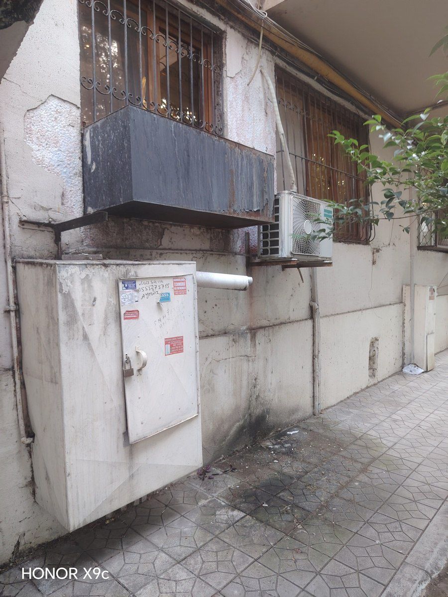 Satılır 3 otaqlı köhnə tikili 55 m² — Mənzil, Bakı (10)