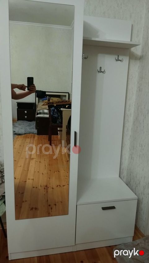 İşlənmiş, 1 qapı, Güzgülü, Ağ, Açılan, Düz dolab — Bakı