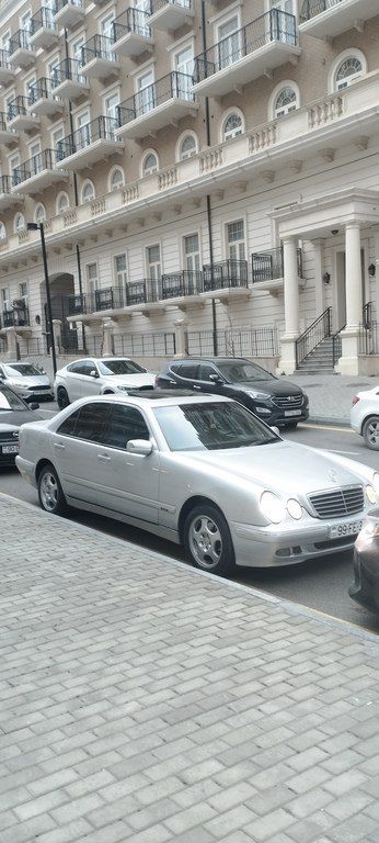 Mercedes E 270, 2.7 L, 1999 il, 384 000 km — Avtomobillər, Bakı (2)