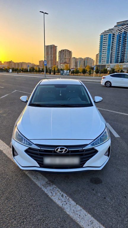 Hyundai Avante, 1.6 L, 2018 il, 167 240 km — Avtomobillər, Bakı (3)