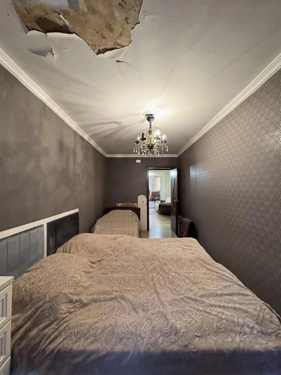 Satılır 2 otaqlı köhnə tikili 85 m² — Mənzil, Bakı (10)