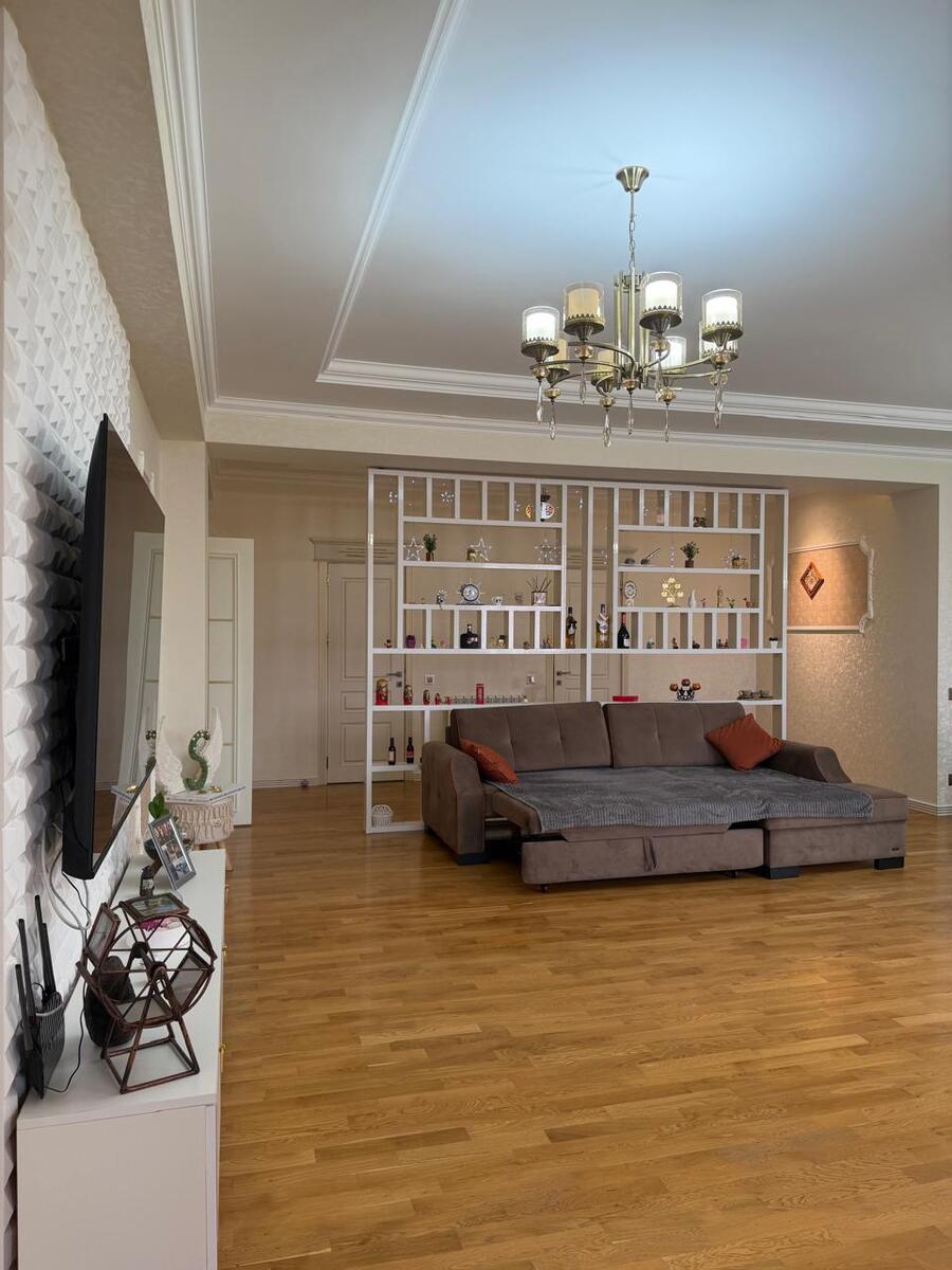 Satılır 3 otaqlı yeni tikili 175 m² — Mənzil, Bakı (4)