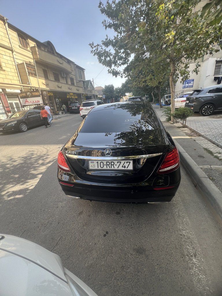 Mercedes E 200, 2.0 L, 2020 il, 126 000 km — Avtomobillər, Bakı (3)