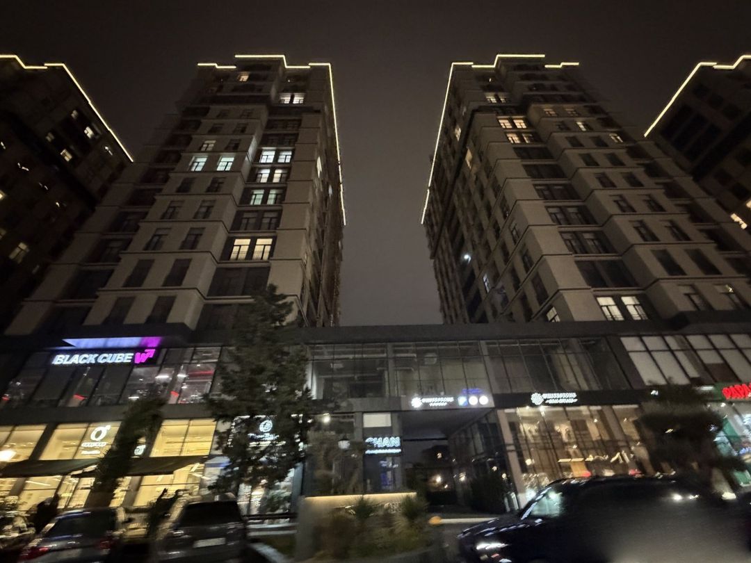 Satılır 2 otaqlı yeni tikili 100 m² — Mənzil, Bakı (2)