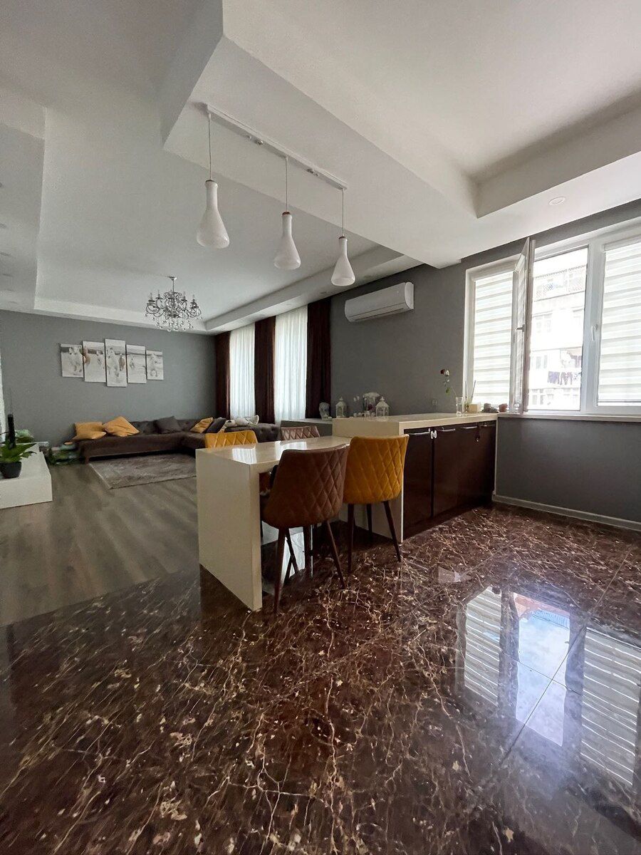 Həyət evi kirayə verilir, Yeni Yasamal qəs — Ev, villa, Bakı (10)